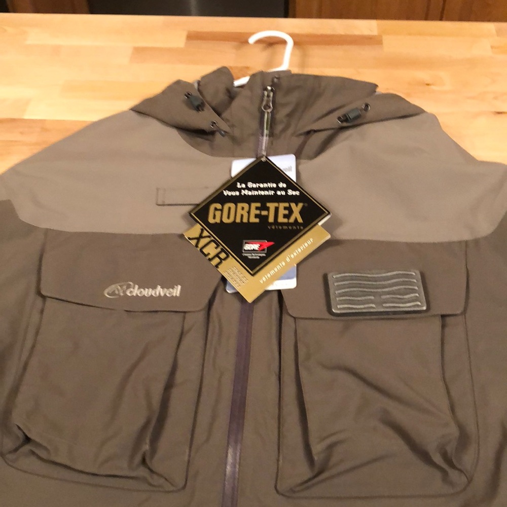 Cloudveil Men’s fly fishing jacket